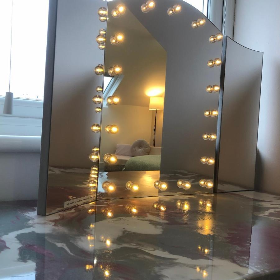 Cool, Calm & Contractor-Approved - Summer Stays Open - Apartment D Gillingham  Esterno foto